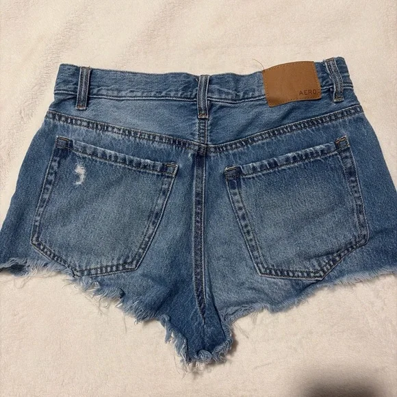 Aeropostale Frayed Distressed Denim Jean Shorts - Light Blue - Picture 2 of 2